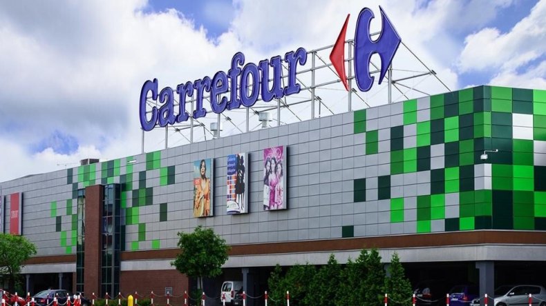“كارفور” تخسر متاجرها في إيطاليا
