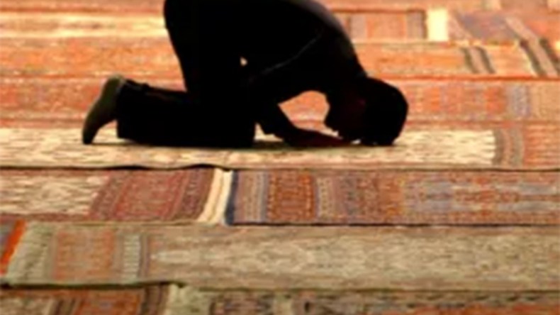 يوم يسيرٌ على المؤمنين غير عسير