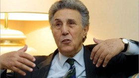 مؤتمر الصومام وابن بلة