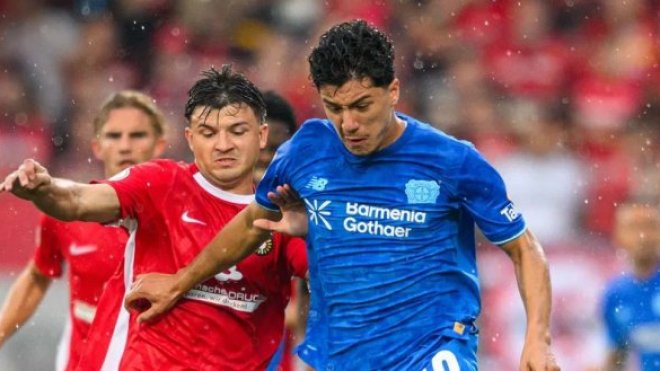 مازة يتأهّل في أوّل مباراة رسمية مع فريقه الجديد