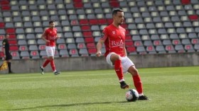 بِالفيديو: هذا اللاعب دخل تاريخ بطولة الموسم الجديد من “النّافذة”