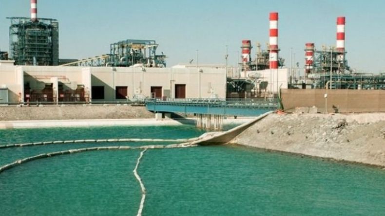 وهران.. مصنع تحلية مياه البحر بالمقطع يرفع إنتاجه إلى 420 ألف متر مكعب يوميًا