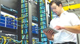  صالون الذكاء الاصطناعي.. حاضنة وطنية لابتكارات الطلبة