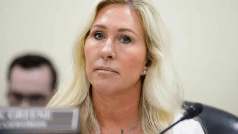 “الكونغرس خاضع لهيمنة الصهاينة”.. وهذا ما كشفته نائبة أمريكية!