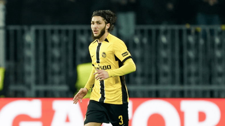 حجام يرفض عرضا مغريا