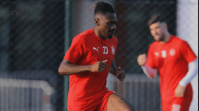 شباب بلوزداد.. فسخ عقد جاك مبي بالتراضي