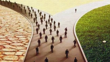 صراع الحقّ والباطل.. بين “قوة الحجّة” و”حُجّة القوة”!