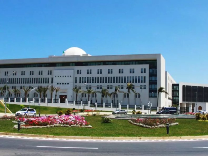 Le Chargé d’Affaires de l’ambassade de France en Algérie convoqué au ministère des Affaires Etrangères