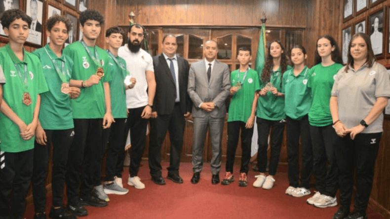 بعد التألق في البطولة الإفريقية.. الوزير صادي يستقبل المنتخب الوطني للتايكواندو