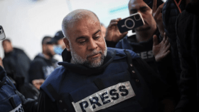وائل الدحدوح يرثي رفقاء المهنة.. وصحفية فرنسية تتحدث عن أمر صادم