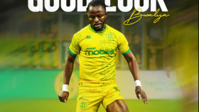 شبيبة القبائل تفسخ عقد المهاجم بواليا