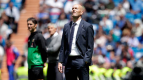 زيدان يستعد للعودة إلى عالم التدريب