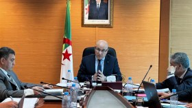 بيع الأدوات المدرسية مباشرة من المنتج والمستورد إلى تاجر التجزئة