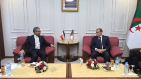 الجزائر وإيران تؤكدان على ضرورة الارتقاء بالمبادلات التجارية الثنائية