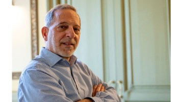 تحيّة إلى الأستاذ رشيد الخالدي!