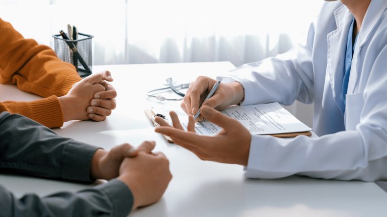 إهمال التحاليل والفحوصات الطبية قبل الزواج