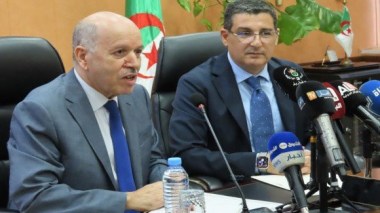 Mohamed Seddik Ait Messaoudene prend ses fonctions de ministre de la Santé