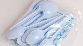 ملاعق بلاستيكية تهدد صحة الجزائريين… حماية المستهلك تحذر!