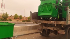 شباب يطلقون مؤسسات ناشئة لغسل وتعقيم الحاويات المستعملة