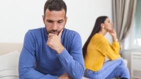 رجال يصرحون: وراء كل رجل تعيس امرأة