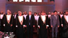 وزير النقل يبحث تعزيز التعاون مع سلطنة عمان