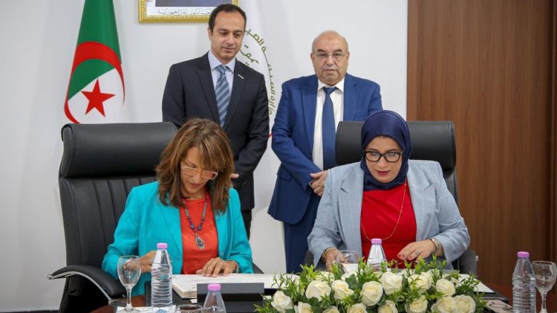 “صيدال” توقع مذكرة تفاهم مع “AbbVie” الأمريكية