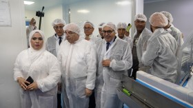 وزير الصناعة الصيدلانية يعلن تسهيلات جديدة للمتعاملين