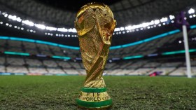 “فيفا” يسمح بعرض إعلانات تلفزيونية في استراحة شرب الماء في كأس العالم