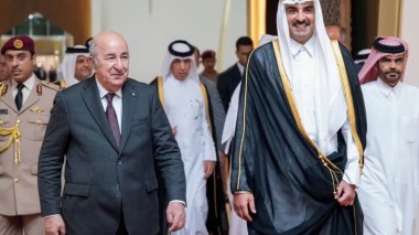 Le président de la République s’entretient par téléphone avec l’émir de l’État frère du Qatar