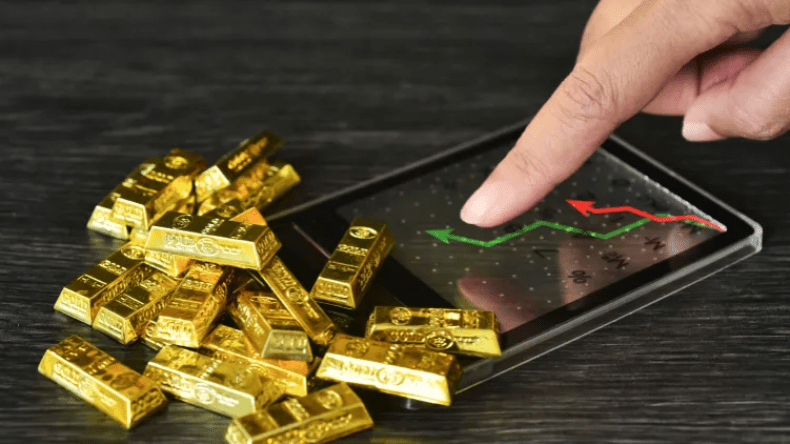 الذهب يرتفع ويسجّل مستويات قياسية جديدة