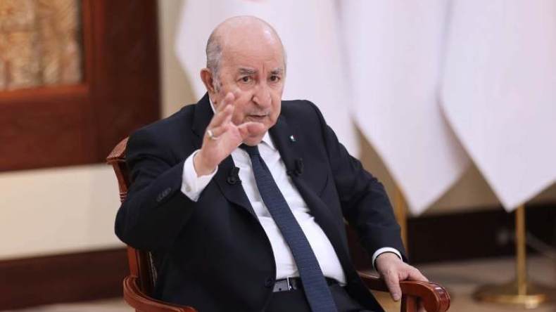 الرئيس تبون يُهنّئ نائب بطل العالم سجاتي