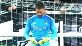 الحارس زيدان يتعادل