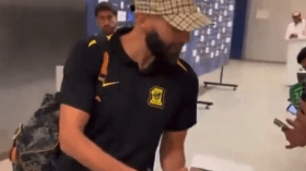 صحفية تثير غضب بن زيمة.. هذا ما فعلته!