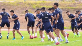 أولمبيك أقبو ينفرد بِكرسي الصّدارة