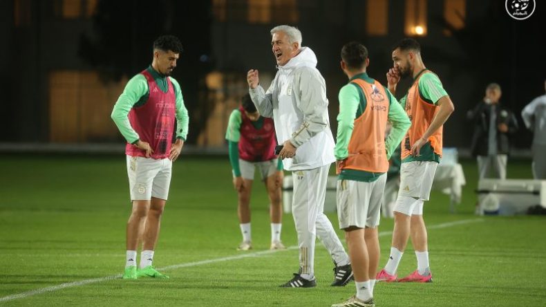 رسميا.. ملعبا وتاريخا وتوقيتا مواجهتَي “الخضر” مع الصومال وأوغندا