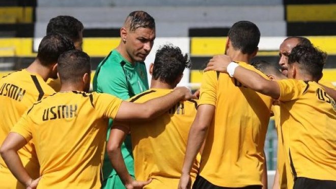 “الكواسر” يعودون إلى معقلهم