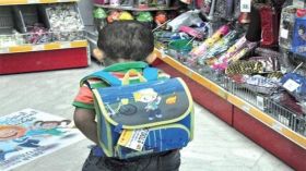 من 6 آلاف إلى 35 ألف دينار.. هذه تكلفة تجهيز التلميذ المغاربي!