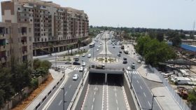 تحويل مؤقت لحركة المرور بهذا الطريق في الشراقة