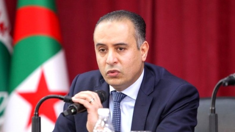 الرئيس تبون يُجدّد الثقة في صادي وزيرا للرياضة