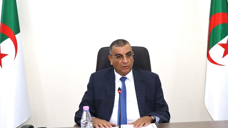 جلاوي يتدخل لتسوية عراقيل في توسعة ميناء عنابة الفوسفاتي