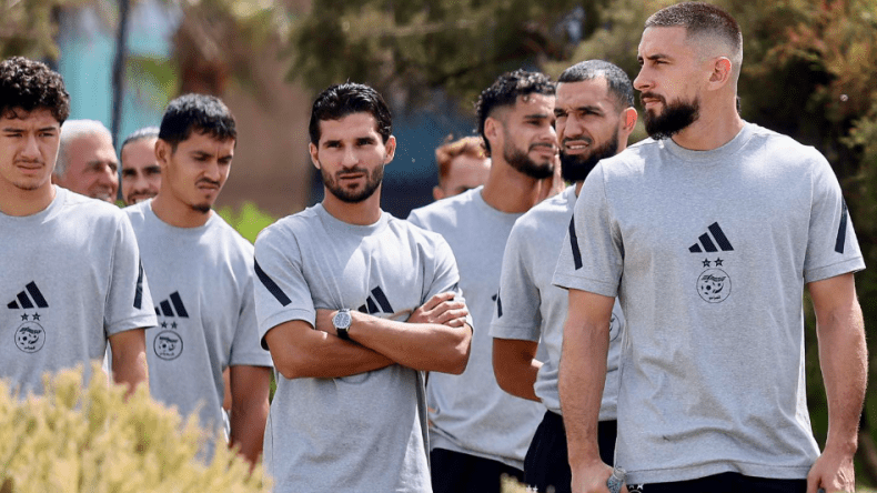 بالصور.. جولة خفيفة للاعبي “الخضر” داخل مقر إقامتهم قبل مواجهة غينيا