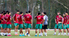 أواسط “الخضر” في تربص تحضيري بمركز فوكة