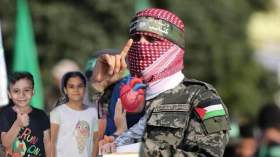 “أبو عبيدة” لم يمت حتى وإن أكد الاحتلال اغتياله.. وهذا مصير زوجته وأبنائه!