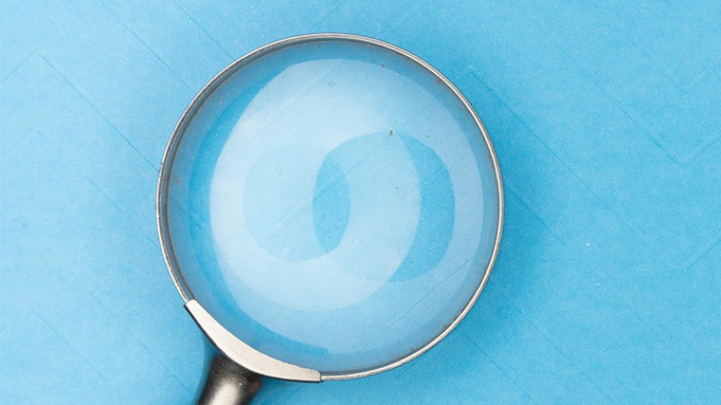 متتبعو العورات