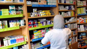 نحو ارتفاع مخزون الأدوية والمستلزمات الطبية بـ25 بالمائة