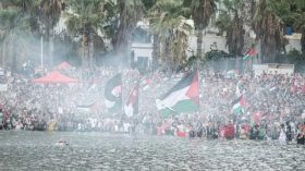 قاعدة القمة