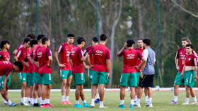 أواسط “الخضر” يختتمون تربصهم التحضيري