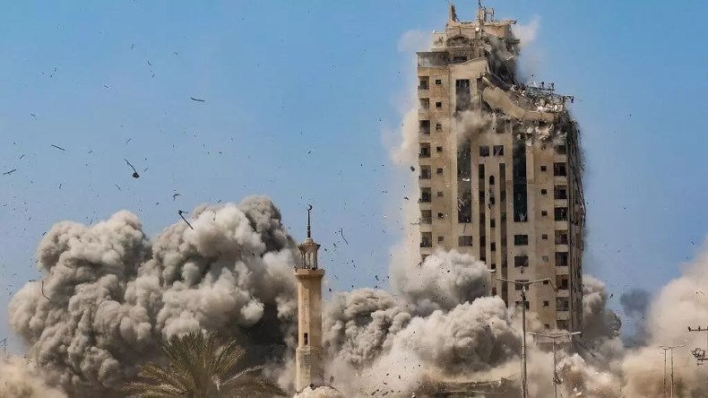 “إخلاء غزة”.. الاحتلال يُصعّد ويُلوّح بهجوم بري وشيك