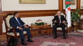 الرئيس تبون يستقبل رئيس حزب جبهة المستقبل