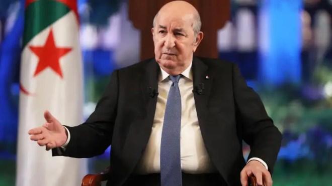 الرئيس تبون يُجري لقاء إعلاميا مع ممثلي الصحافة